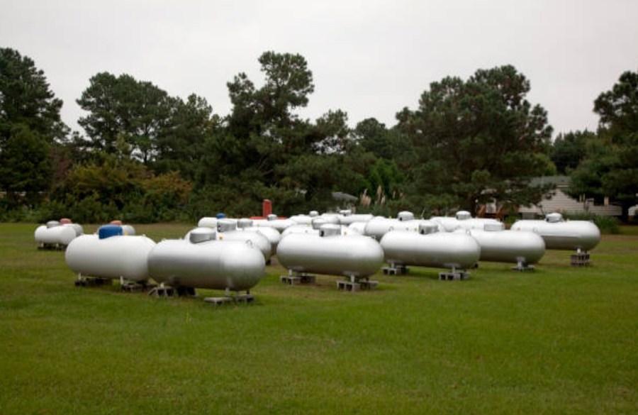 250 gallon propane tank