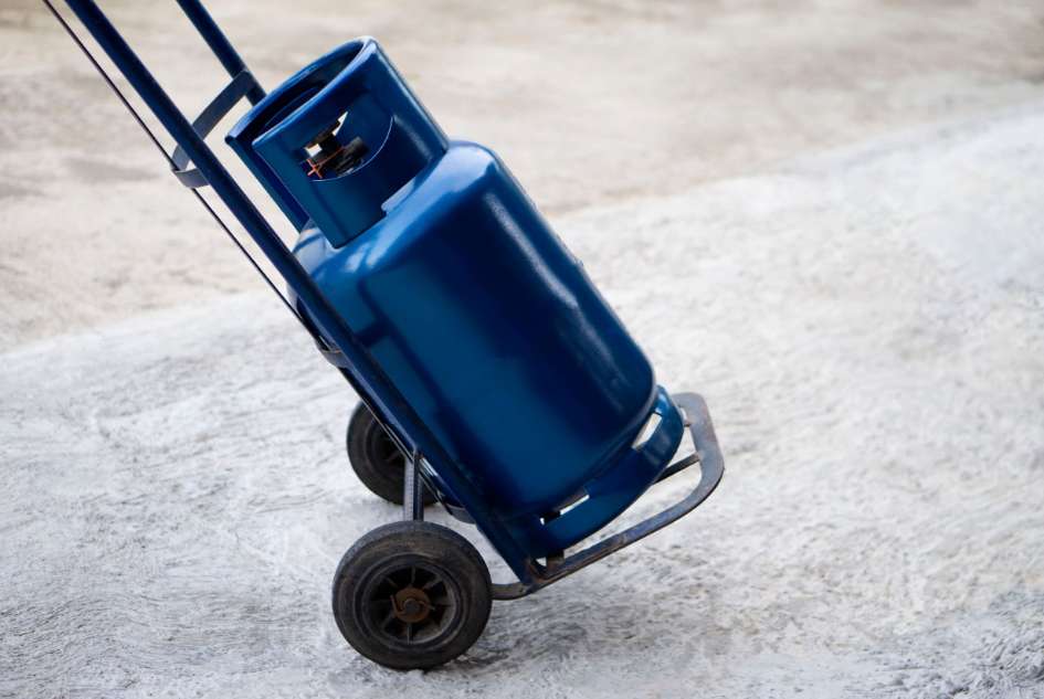 how to dispose of old gas