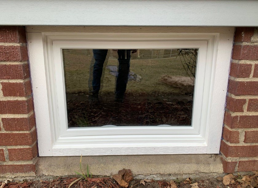 crawl space window replacement