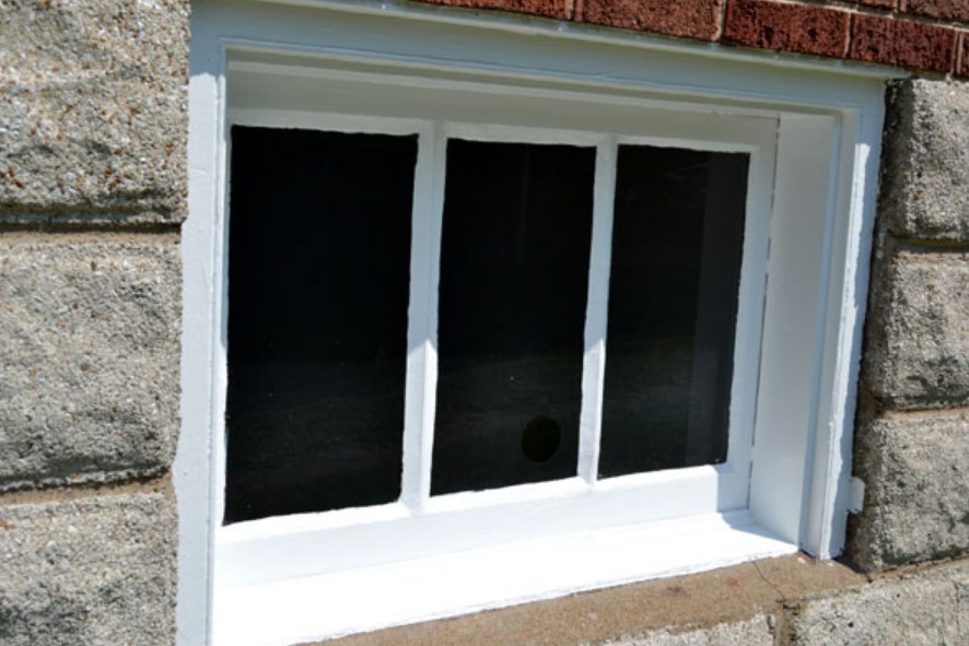 crawl space window replacement